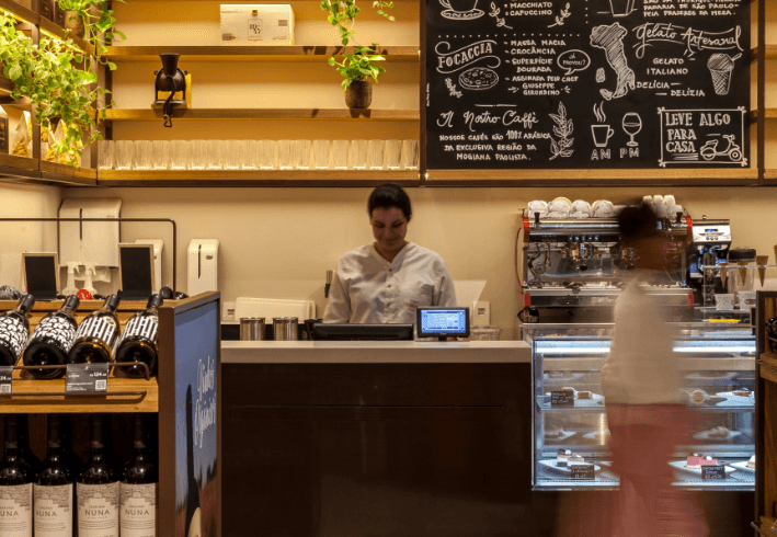 Comer é se entregar e se deixar transformar